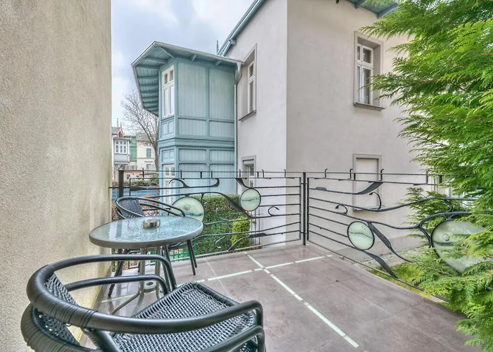 Апартаменти Dr - Harbor *